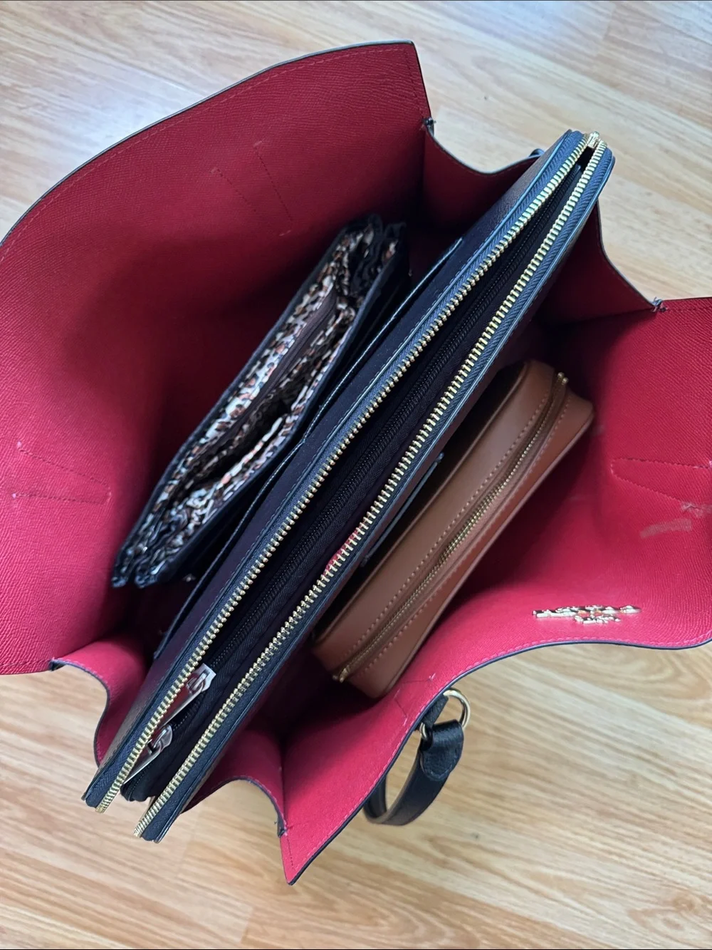 Authentic Coach Travel Tote + non-branded Accessories ✨